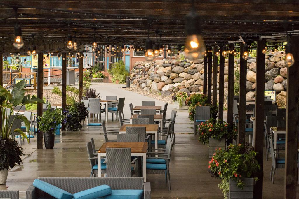 Bridges Bay Hotel Arnolds Park