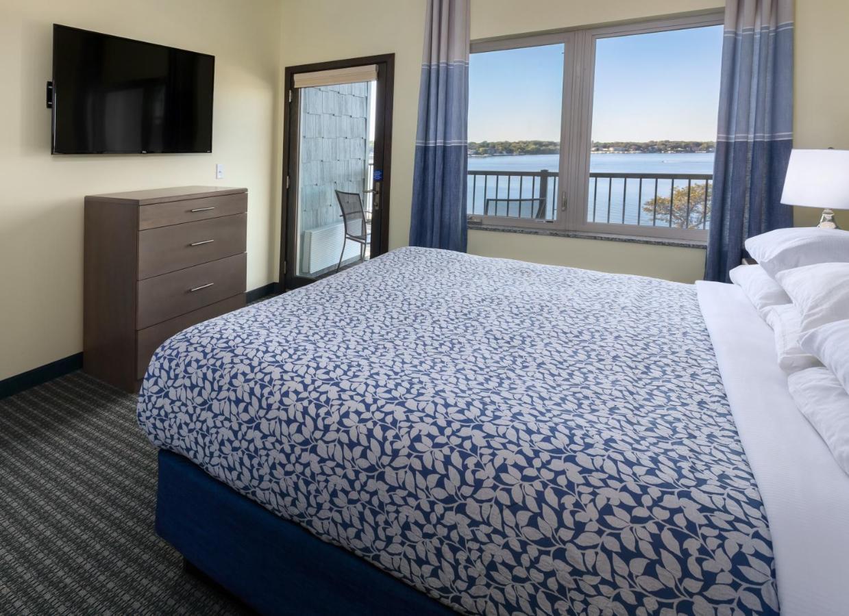 Bridges Bay 3*